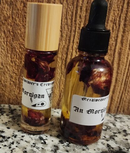 An Morrigan Ritual Oil - Image 2