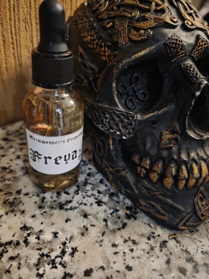Freya Ritual Oil - Image 2