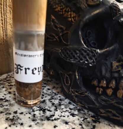 Freya Ritual Oil - Image 3