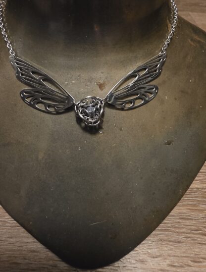 Tria Faerie Necklace - Image 3