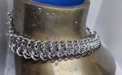 Grizzly Heart Choker - Image 8